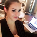 Profil von Ellina