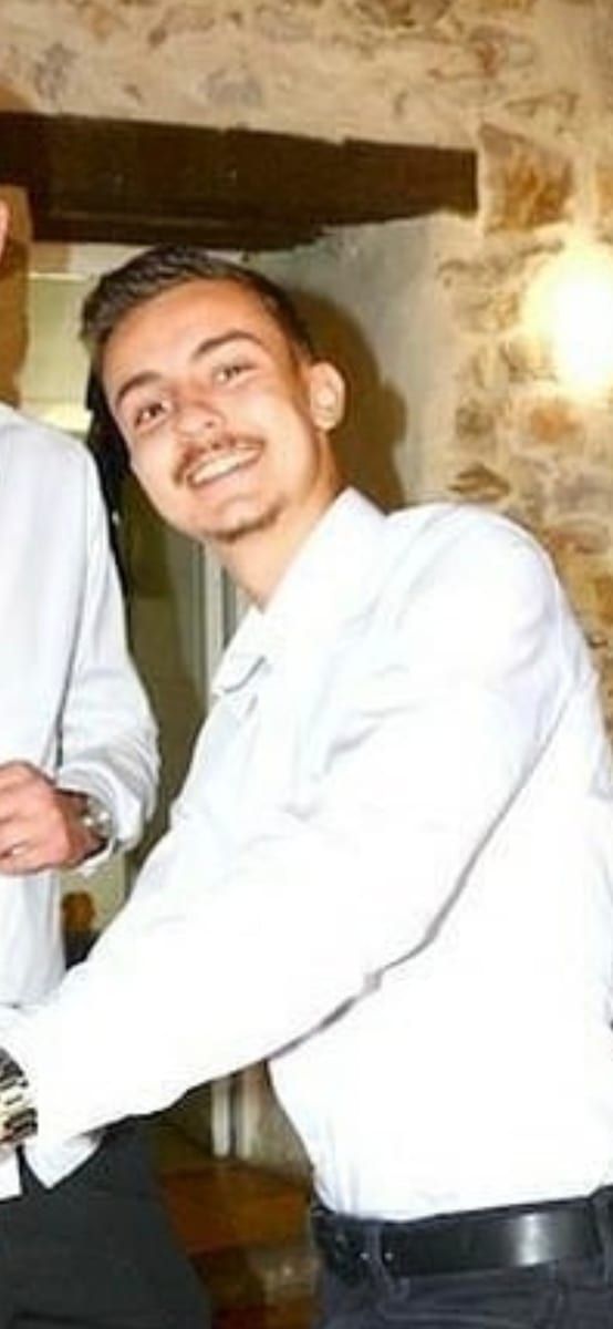 Profil von Carlton